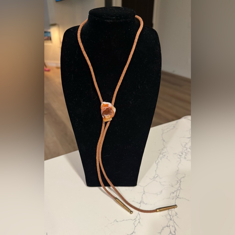 Bolo Leather Necklace with Agate Stone
